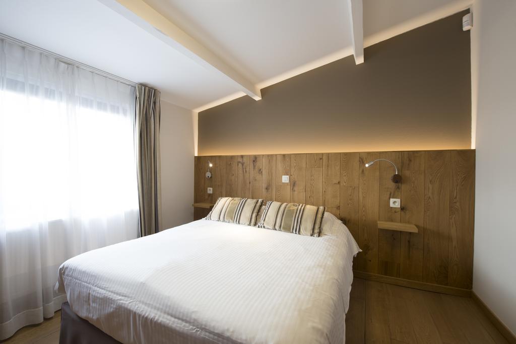 Hotel Le Fournil Redu Ngoại thất bức ảnh