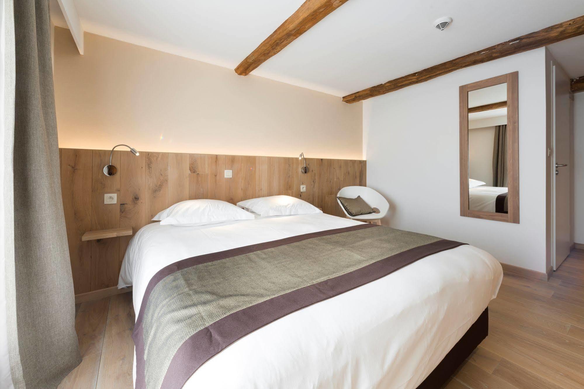 Hotel Le Fournil Redu Ngoại thất bức ảnh