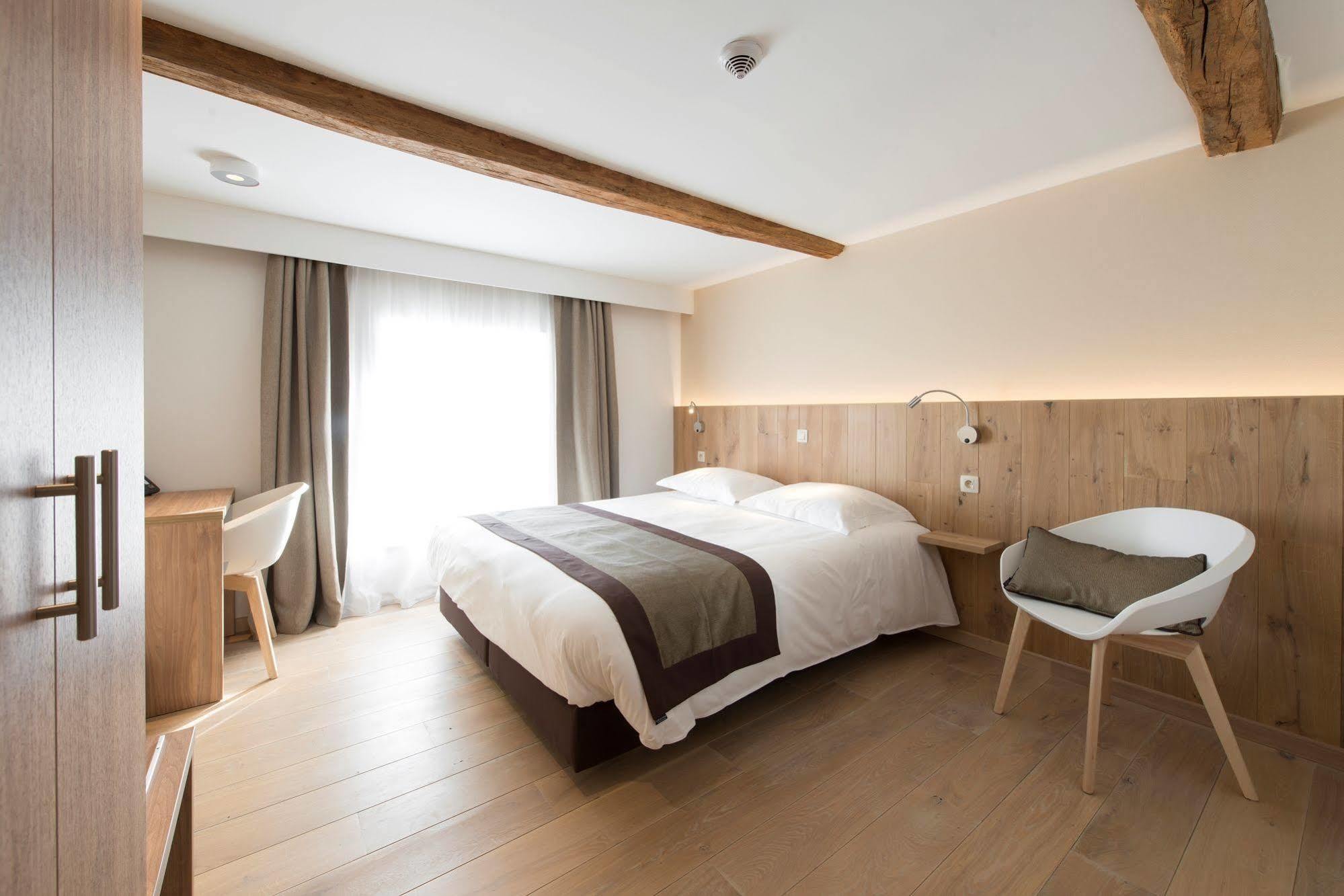 Hotel Le Fournil Redu Ngoại thất bức ảnh
